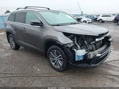 5TDJZRFHXKS572608 2019 TOYOTA HIGHLANDER
