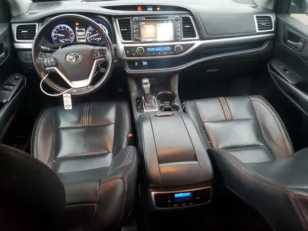 5TDJZRFHXKS580336 2019 TOYOTA HIGHLANDER - Image 8