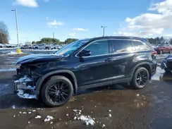 5TDJZRFHXKS582863 2019 TOYOTA HIGHLANDER