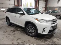 5TDJZRFHXKS583351 2019 TOYOTA HIGHLANDER