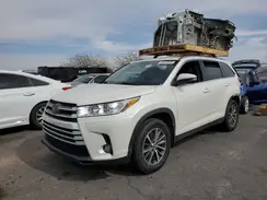 5TDJZRFHXKS584208 2019 TOYOTA HIGHLANDER