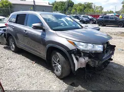 5TDJZRFHXKS588288 2019 TOYOTA HIGHLANDER