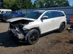 5TDJZRFHXKS602805 2019 TOYOTA HIGHLANDER