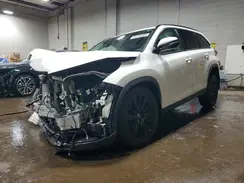 5TDJZRFHXKS603663 2019 TOYOTA HIGHLANDER