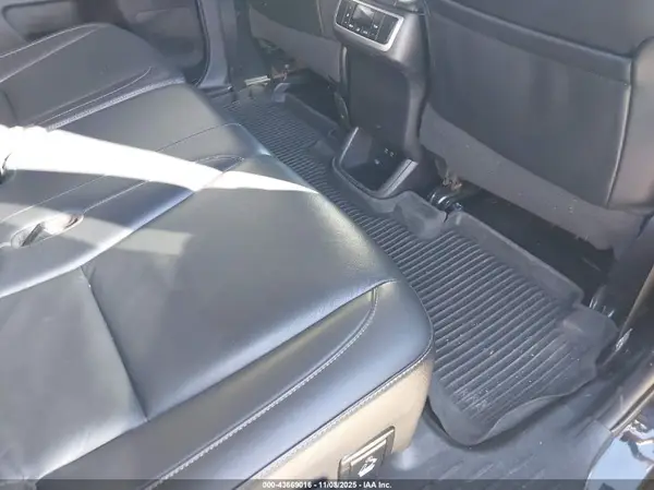 5TDJZRFHXKS610550 2019 TOYOTA HIGHLANDER - Image 8