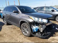 5TDJZRFHXKS611357 2019 TOYOTA HIGHLANDER