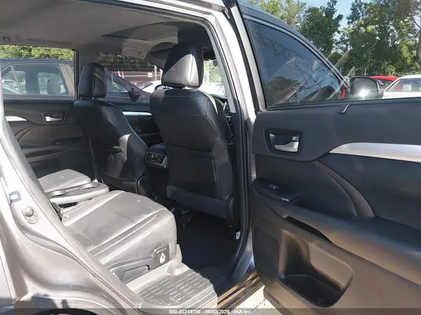 5TDJZRFHXKS611357 2019 TOYOTA HIGHLANDER - Image 8