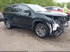 5TDJZRFHXKS612864 2019 TOYOTA HIGHLANDER