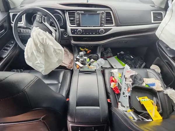 5TDJZRFHXKS614548 2019 TOYOTA HIGHLANDER - Image 8