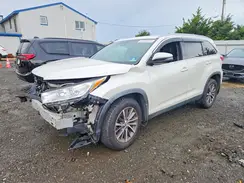 5TDJZRFHXKS621547 2019 TOYOTA HIGHLANDER
