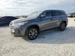 5TDJZRFHXKS621841 2019 TOYOTA HIGHLANDER