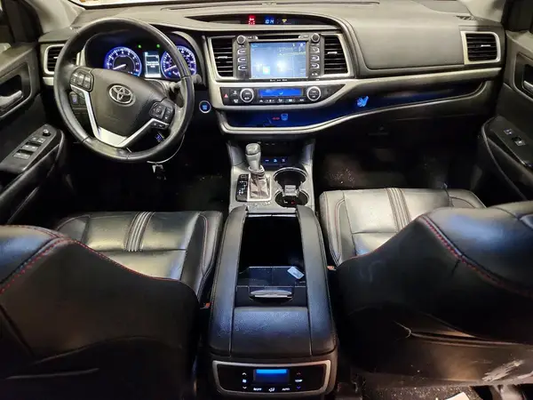 5TDJZRFHXKS623069 2019 TOYOTA HIGHLANDER - Image 8