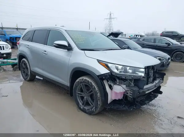 5TDJZRFHXKS627266 2019 TOYOTA HIGHLANDER - Image 1