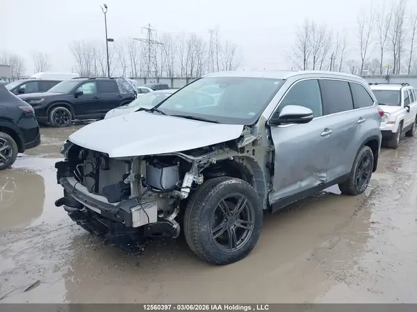 5TDJZRFHXKS627266 2019 TOYOTA HIGHLANDER - Image 2