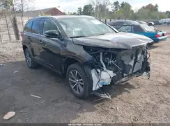 5TDJZRFHXKS628126 2019 TOYOTA HIGHLANDER