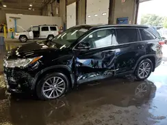5TDJZRFHXKS922822 2019 TOYOTA HIGHLANDER