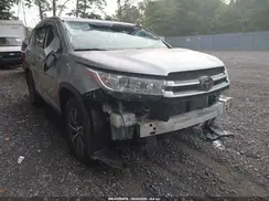 5TDJZRFHXKS937210 2019 TOYOTA HIGHLANDER