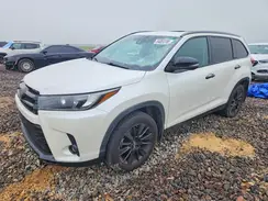 5TDJZRFHXKS966836 2019 TOYOTA HIGHLANDER