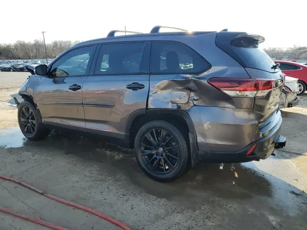 5TDJZRFHXKS972233 2019 TOYOTA HIGHLANDER - Image 2