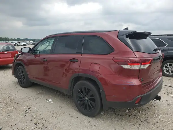 5TDJZRFHXKS981787 2019 TOYOTA HIGHLANDER - Image 2