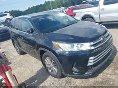 5TDJZRFHXKS998265 2019 TOYOTA HIGHLANDER