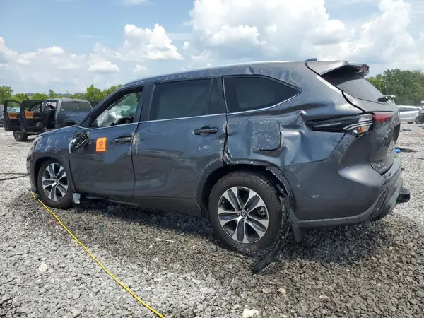 5TDKARAH0RS537606 2024 TOYOTA HIGHLANDER - Image 2