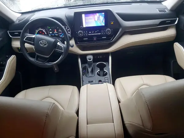 5TDKARAH1PS022854 2023 TOYOTA HIGHLANDER - Image 8