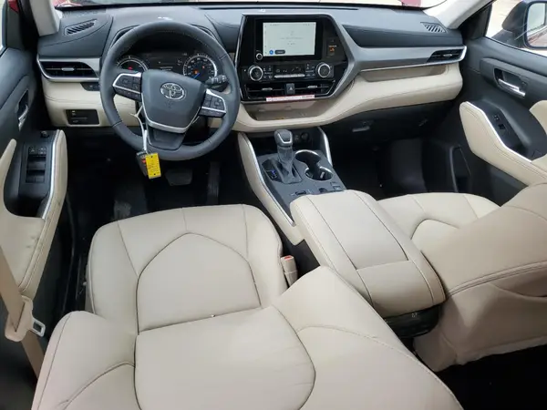 5TDKARAH1RS537887 2024 TOYOTA HIGHLANDER - Image 8