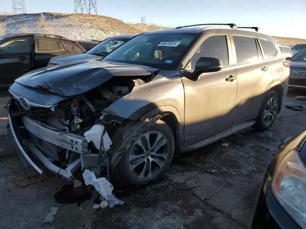 5TDKARAH2PS528158 2023 TOYOTA HIGHLANDER - Image 1