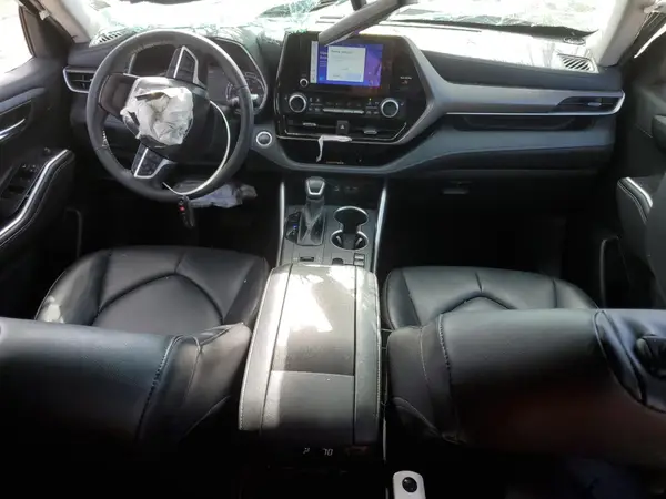 5TDKARAH2RS529944 2024 TOYOTA HIGHLANDER - Image 8