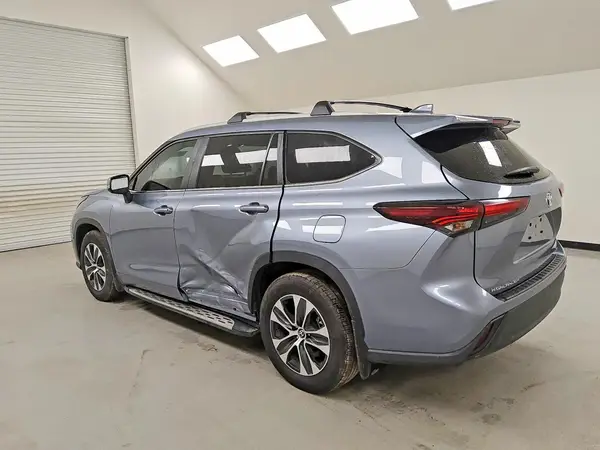 5TDKARAH2RS530379 2024 TOYOTA HIGHLANDER - Image 2