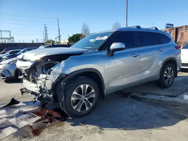 5TDKARAH3PS019499 2023 TOYOTA HIGHLANDER - Image 1
