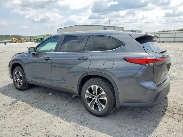 5TDKARAH3PS023469 2023 TOYOTA HIGHLANDER - Image 2