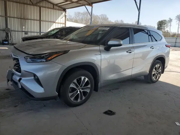 5TDKARAH3PS521493 2023 TOYOTA HIGHLANDER - Image 1