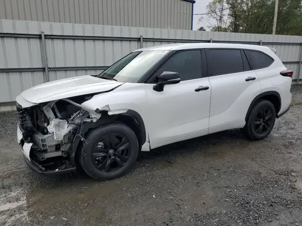 5TDKARAH3RS530701 2024 TOYOTA HIGHLANDER - Image 1
