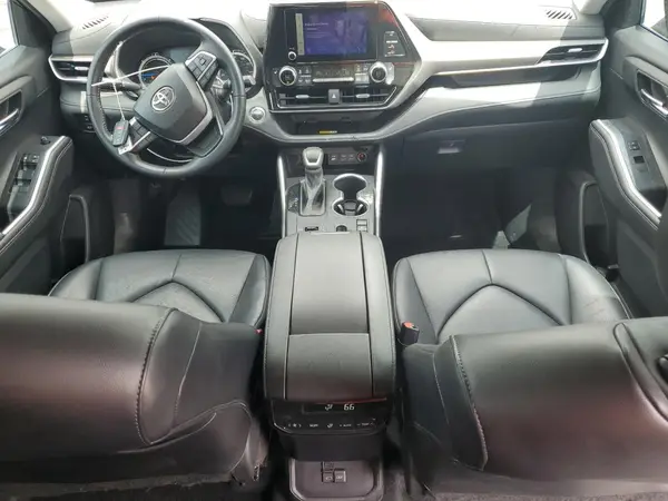 5TDKARAH4PS517582 2023 TOYOTA HIGHLANDER - Image 8