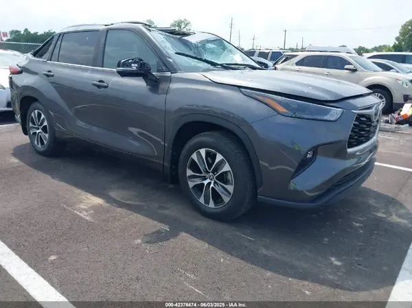 5TDKARAH4PS524483 2023 TOYOTA HIGHLANDER - Image 1