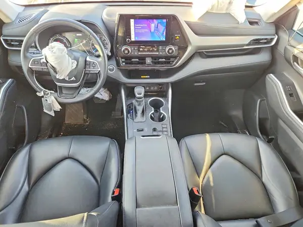 5TDKARAH5RS023864 2024 TOYOTA HIGHLANDER - Image 8