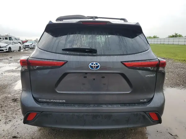 5TDKARAH6PS021781 2023 TOYOTA HIGHLANDER - Image 8