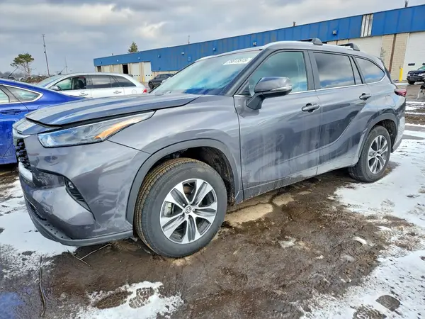 5TDKARAH6RS533849 2024 TOYOTA HIGHLANDER - Image 1