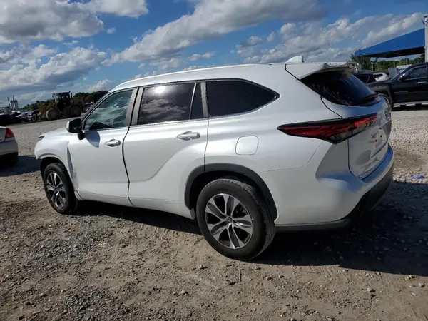 5TDKARAH8PS518475 2023 TOYOTA HIGHLANDER - Image 2