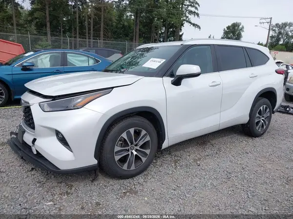5TDKARAH8PS518928 2023 TOYOTA HIGHLANDER - Image 2