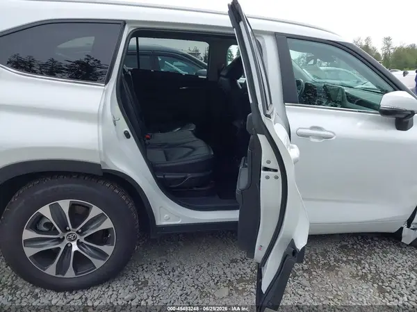 5TDKARAH8PS518928 2023 TOYOTA HIGHLANDER - Image 8
