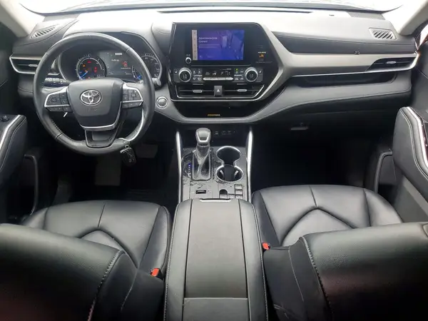 5TDKARAH8PS523949 2023 TOYOTA HIGHLANDER - Image 8