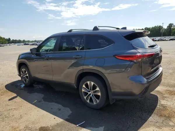 5TDKARAH9PS019507 2023 TOYOTA HIGHLANDER - Image 2