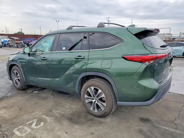 5TDKARAH9PS520266 2023 TOYOTA HIGHLANDER - Image 2