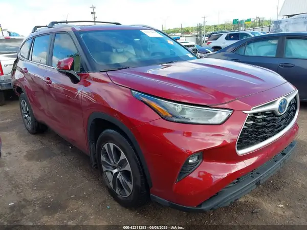 5TDKARAH9PS520655 2023 TOYOTA HIGHLANDER - Image 1