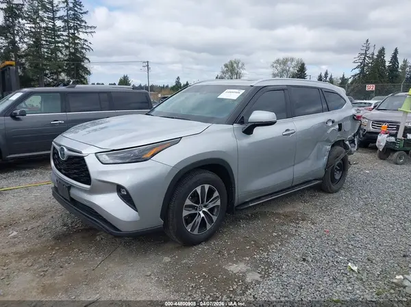 5TDKARAH9PS527878 2023 TOYOTA HIGHLANDER - Image 2