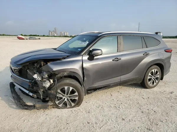 5TDKARAHXPS018902 2023 TOYOTA HIGHLANDER - Image 1