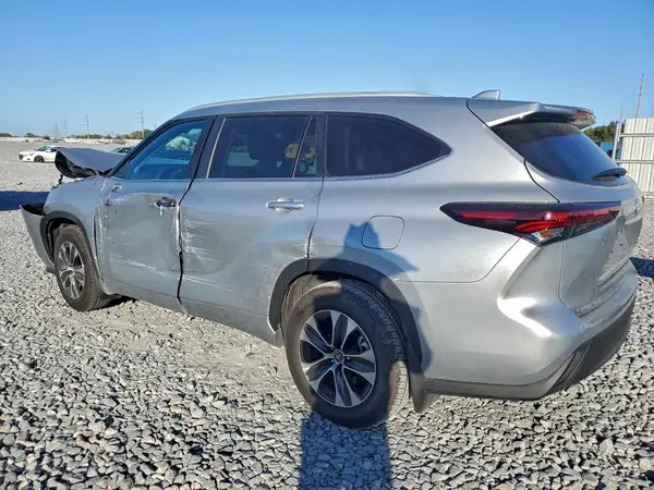 5TDKARAHXRS537810 2024 TOYOTA HIGHLANDER - Image 2